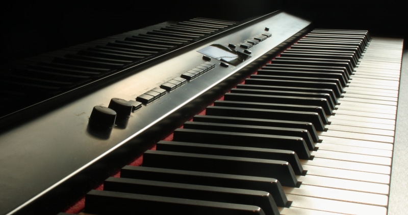 stage, jazz, reflection, keys, classic, musical equipment, no people, keyboard instrument, classical music, piano, grand piano, sound, musical instrument