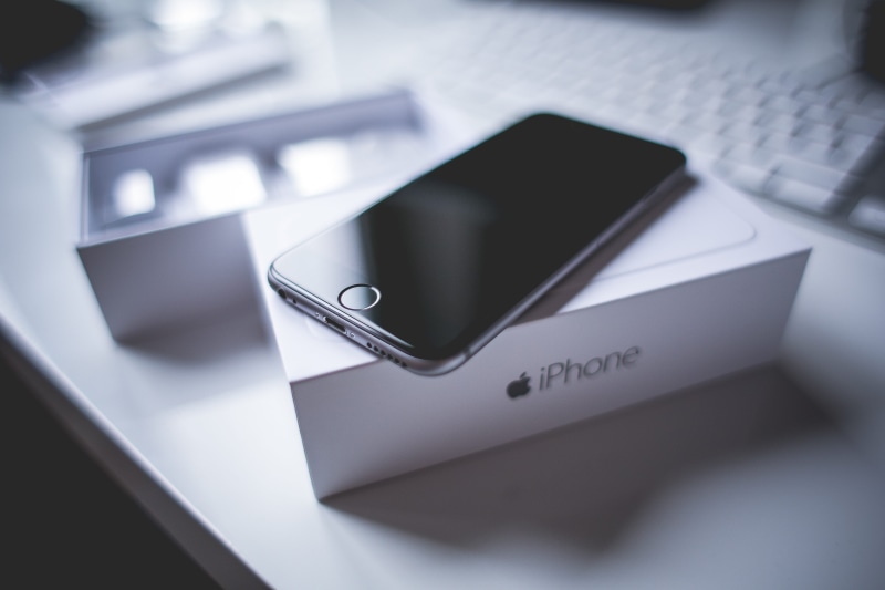 apple Computers, computer Monitor, phone, business, connection, 5K, computer Keyboard, iPhone 6, smart Phone, white background, mobile Phone, communication
