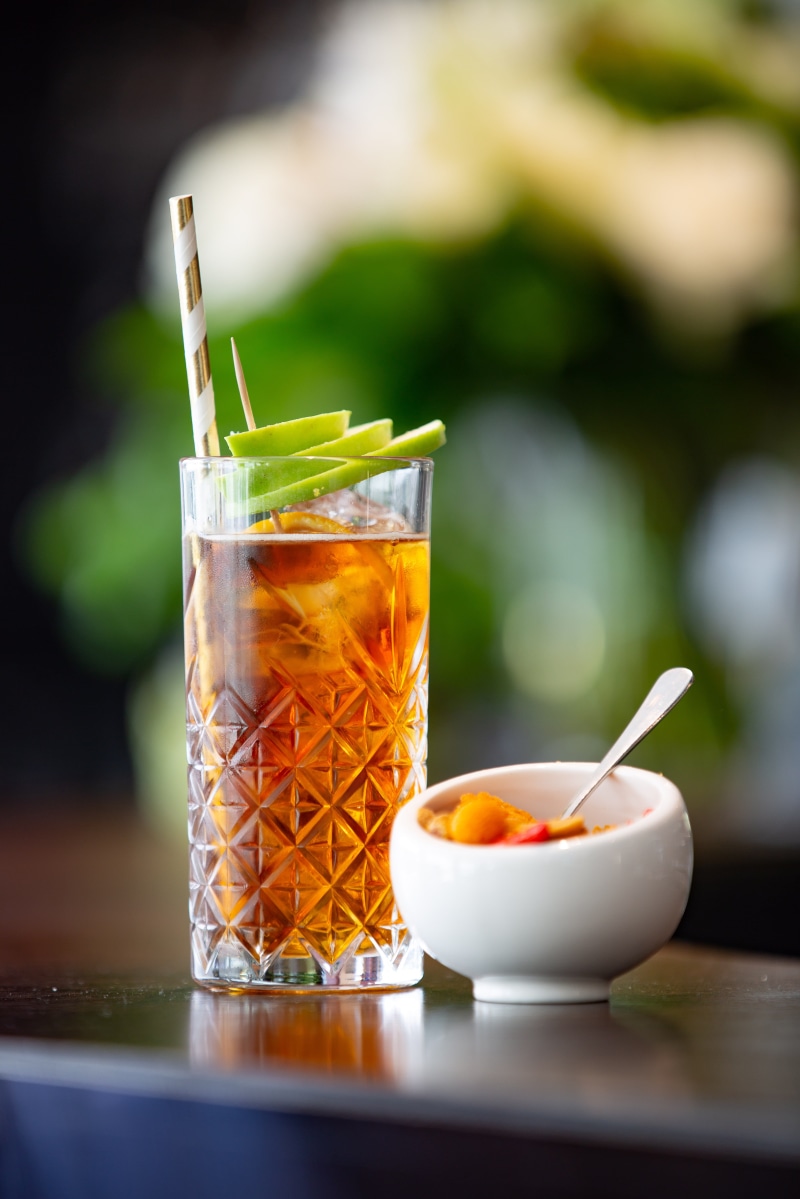 focus, focus on foreground, liquid, straw, drinking straw, freshness, breakfast, slices, close-up, tea, hot drink, refreshment, fresh, snack, healthy eating