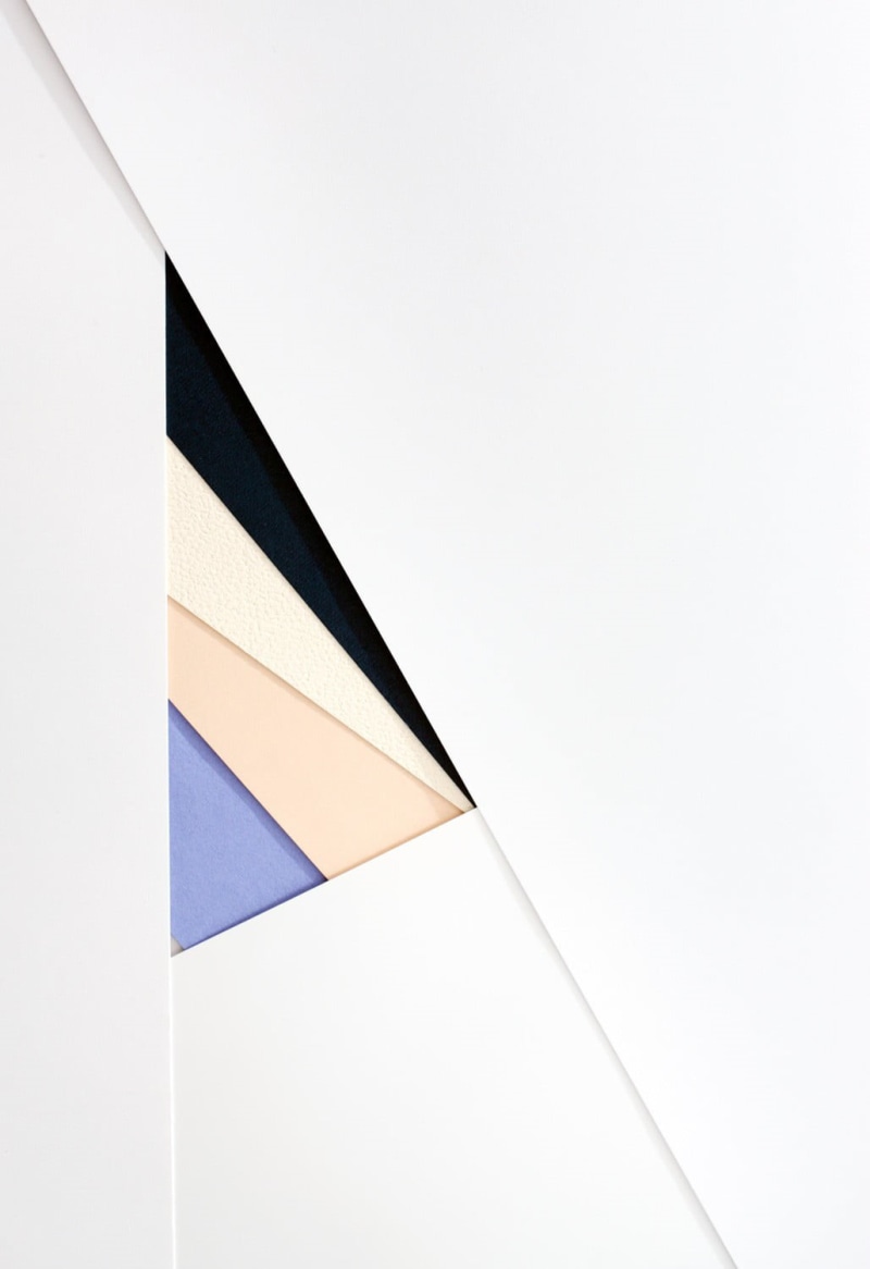 indoors, close-up, paper, backgrounds, design, white color, low angle view, studio shot, full frame, architecture, copy space, angle, pattern, minimalism
