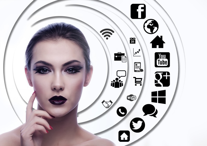 social media, close-up, human face, mobile, e mail, front view, facebook, one person, travel, economic, icon, interface, mobile phone, music, concept, www