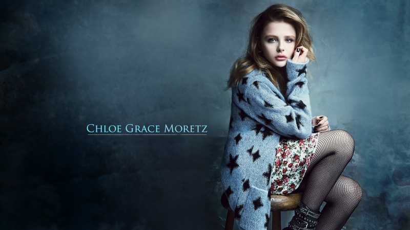 hair, standing, moretz, 1080P, hairstyle, child, fashion, young women, teenager, women, portrait, Actress, looking at camera, clothing, young adult, grace