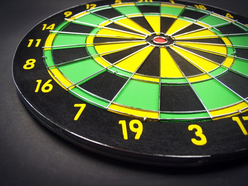 multi colored, indoors, aim, goal, selective, leisure activity, minute hand, strategy, score, dart, point, gambling, victory, perfect, eye, shape, hit