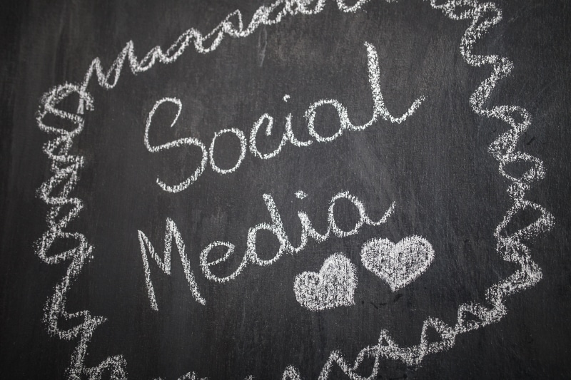 information, single Word, education, chalkboard, message, White, school building, board, blackboard, text, writing, handwriting, architecture, no people
