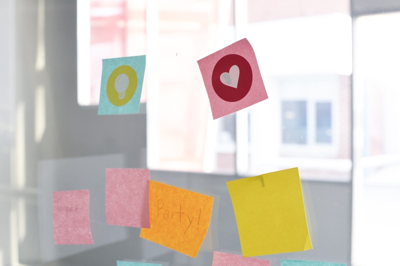 heart, red, information, Glass, number, reminder, green color, shape, sticky note, note - message, post, pasted, Company, notes, adhesive note, stick, wall