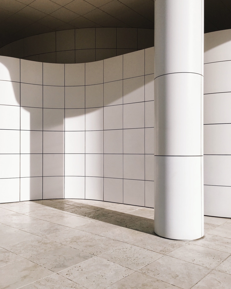 day, 2K, concrete, column, no People, footpath, architectural feature, building, sparse, white, wall - Building Feature, near, domestic Room, pattern
