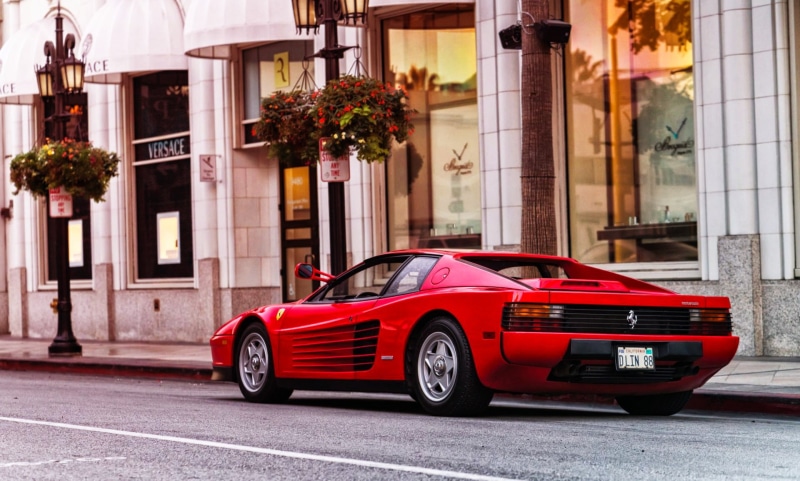 vehicle, mode of transportation, outdoors, building, 1080P, Ferrari Testarossa, red cars, car, luxury, day, transportation, motor vehicle, built structure