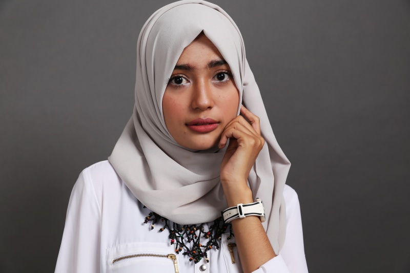 gray, head shot, pose, photo shoot, traditional clothing, young adult, young women, hijab, clothing, women, looking, traditional wear, portrait, wear, woman