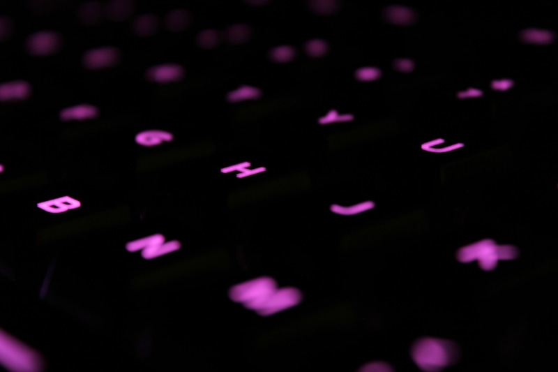 purple, defocused, backgrounds, internet, macro, letter, close, close-up, abstract, technology, pink, magenta, computer, black color, computer equipment