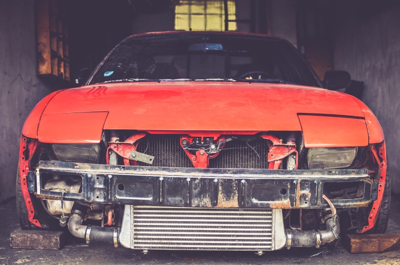 breakdown, ruined, damage, retro styled, no people, auto mechanic, photography, land vehicle, broken, crash, metal, motor vehicle, auto repair, parked