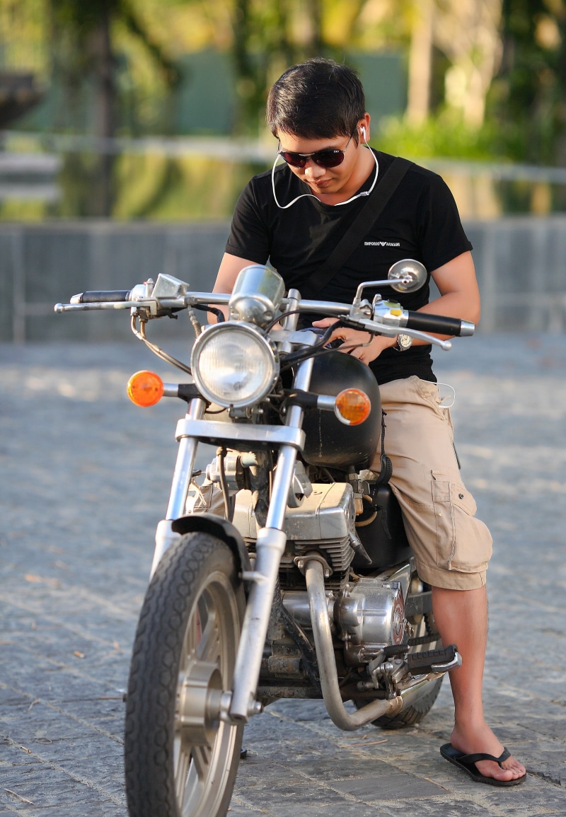 males, man, contemporary, wheel, bicycle, automobile, day, sunset, transportation, home repair, danger, home, 2K, comfortable, ride, industrial cleaning