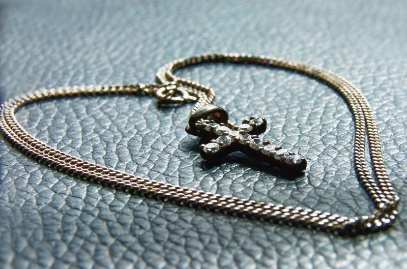 resurrection, sacred, 2K, christ, peace, hope, bracelet, catholicism, still life, pattern, close-up, no people, fashion, luxury, book, spirituality, jesus christ