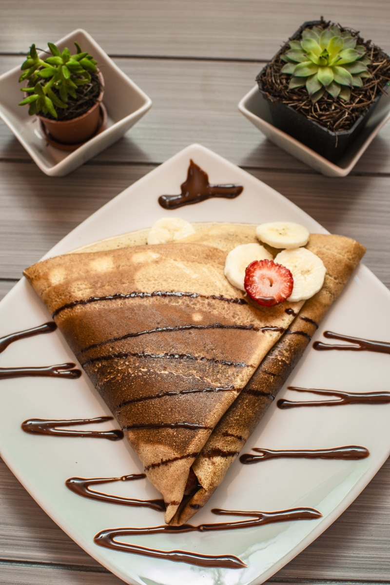 delicious, sweet food, strawberry, sweetness, pancakes, tray, close-up, healthy eating, eat, sweet, dish, crepe, no people, plate, chocolate, baked, restaurant