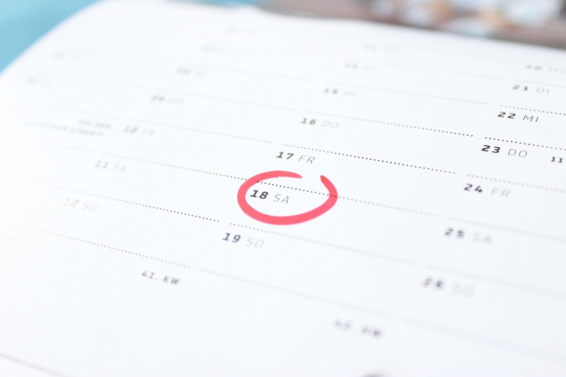 no people, appointment, indoors, business, document, close up, close-up, marked, number, text, communication, deadline, selective focus, date, red, 4K