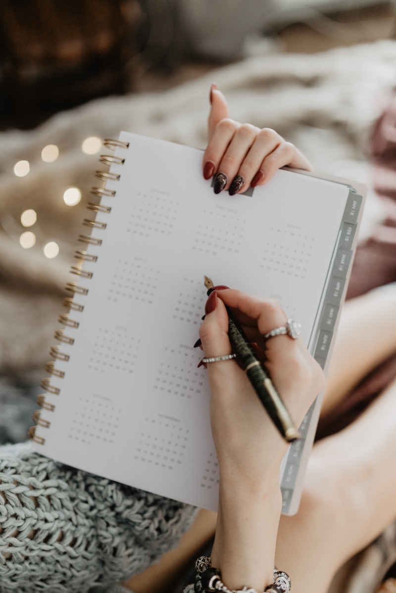 bed, hand, leisure activity, female, nail, calendar, human finger, table, cosy, pen, writing, cozy, lifestyles, 5K, girl, lying, book, woman, human hand