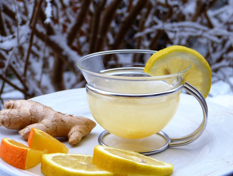 vitamin c, ice, ze, vitamins, responsibility, lemon, hot, ginger, french food, drinking glass, rich in vitamins, yellow, juice, breakfast, immune, 4K