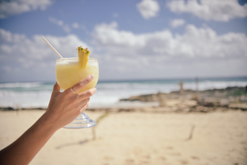 liquid, refreshment, beach, relaxation, fruit, water, female, one person, pineapple, beverage, drinking, drink, cold, land, 5K, yellow, horizon over water