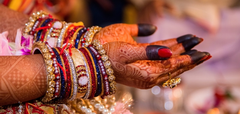 traditions, hand, beautiful woman, person, indian, wedding, jewelry, newlywed, wedding ceremony, mehndi, bride, henna tattoo, religion, marriage, human body part