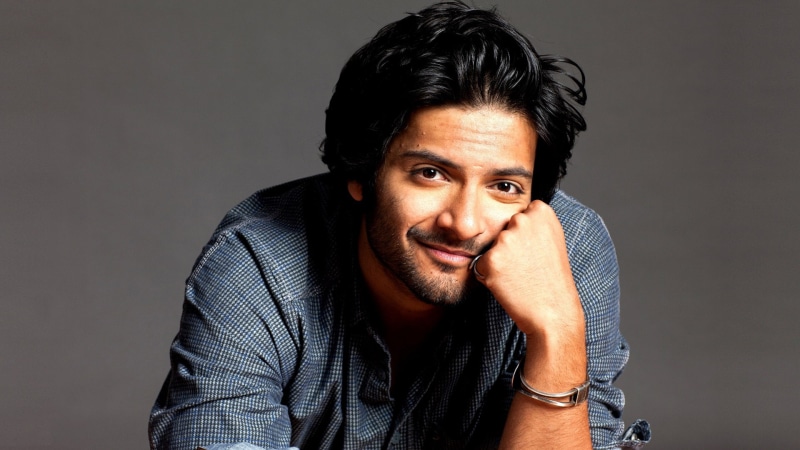 1080P, front view, males, idiots, ali, studio shot, photoshoot, gray, facial hair, lifestyles, indoors, one person, fazal, casual clothing, portrait, mid adult men