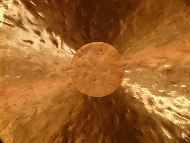 ceiling, pattern, gong, circle, shape, close-up, according to, gloss, full frame, no people, textured, nature, 2K, indoors, musical instrument, mark up idiot
