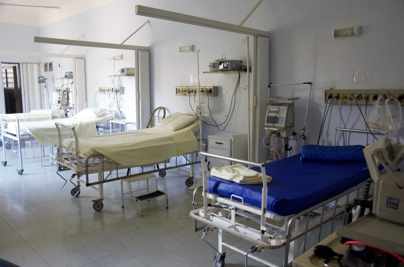 hospital Ward, preparation, medicine, medical Equipment, curtain, emergency Services, technology, illuminated, illness, hospital Gurney, hospital, indoors