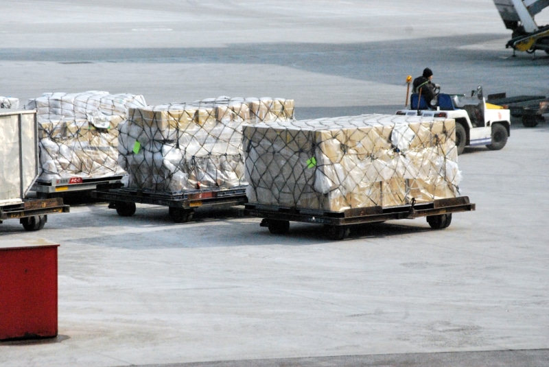 shipping, economy, logistics, freight, transport, garbage, cardboard, industrial, storage, nature, container, distribution, men, carrying, boxes, cargo