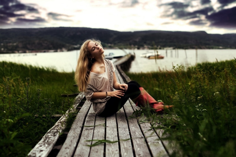 lake, good, hot babes and girls, feeling, blonde, 1080P, nature, girl