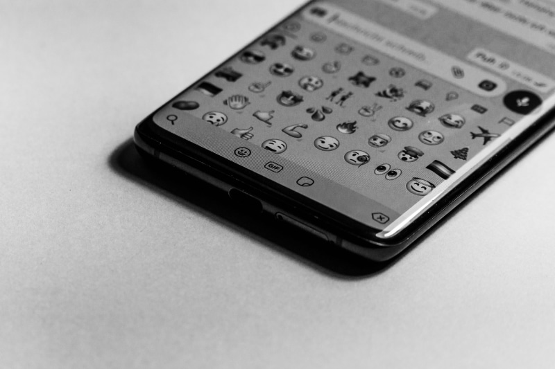 4K, computer, electrical equipment, single object, camera lens, calculator, android, portable information device, portability, social, mate 20 pro, smartphone