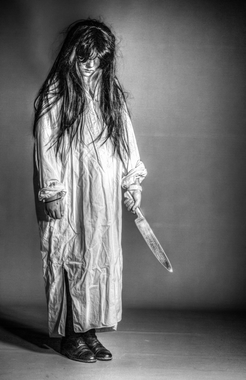black and white, women, long hair, knife, indoors, black, girls, casual clothing, 4K, nightshirt, childhood, real people, innocence, home interior, one person