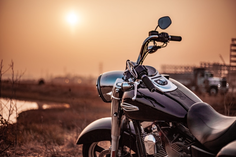 dawn, mode of transportation, focus on foreground, outdoors, 5K, transportation, bicycle, handlebar, transportation system, nature, sunlight, sky, cruiser