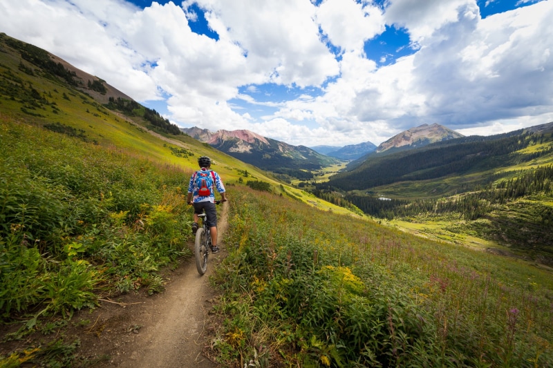 Mountain Biking, Clouds, Colorado, men, people, mountain, Sigma, grass, green grass, Adventure, exercising, riding, Crested Butte, Canon, outdoors, healthy Lifestyle