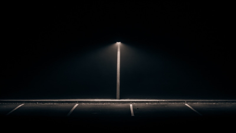 abandoned, minimalism, isolation, lines, dark, 720P, street light, city, alone, path, parking lot, lights, black background, street, lamp, night, photography