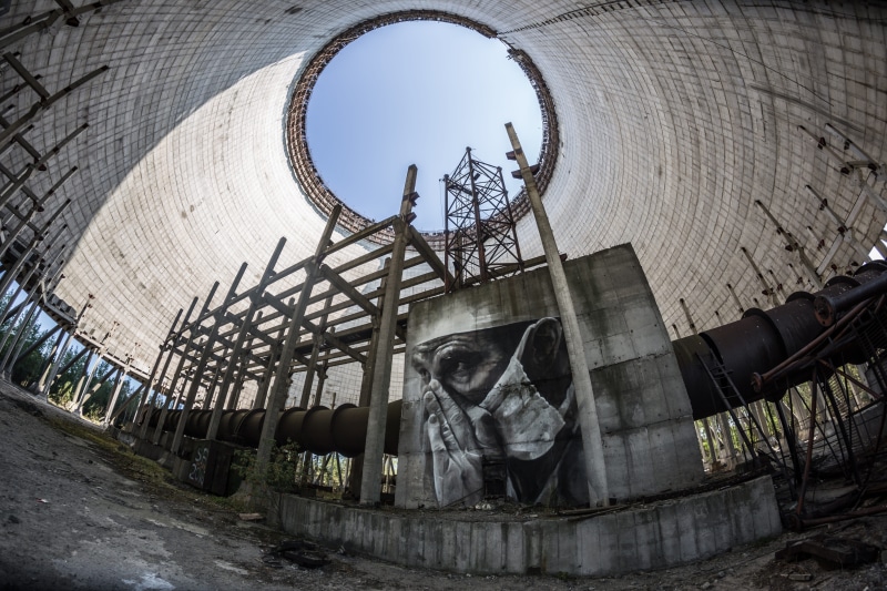 human representation, slavic, gasmask, soviet union, architecture, nuclear, russian gasmask, stalker, ukraine, 5K, wall - building feature, cheekibreeki