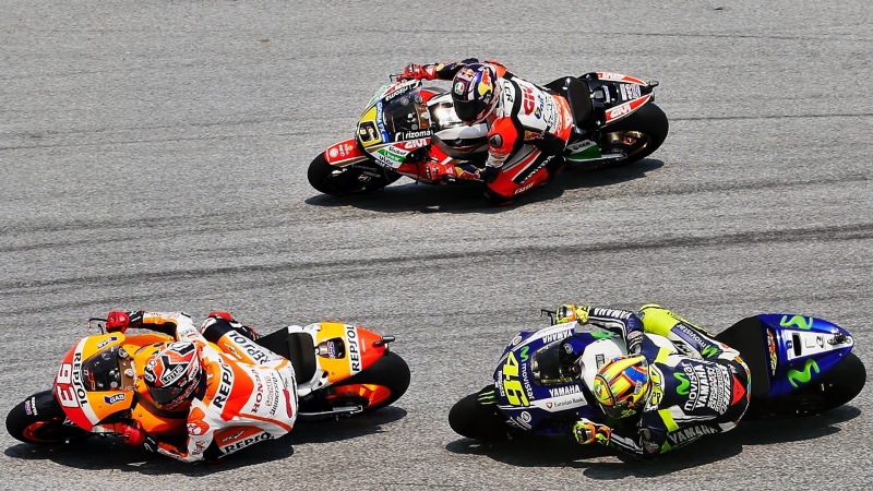 Yamaha, racecar, mode of transportation, sports, Valentino Rossi, headwear, sports race, Moto GP, sports helmet, racer, outdoors, day, helmet, racing, protection