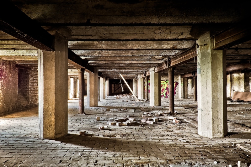 no people, leave, building, old factory, abandoned, forget, history, dirt, bad condition, day, factory building, 4K, Rooms, atmosphere, concrete, Lost