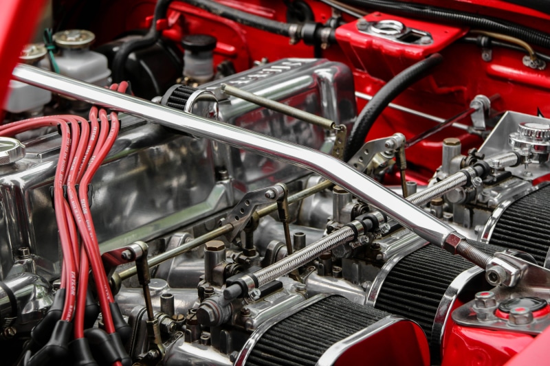 car, steel, auto, 5K, hood, mode of transportation, no people, machine, photo, close-up, new, shiny, technology, in a row, indoors, power, full frame