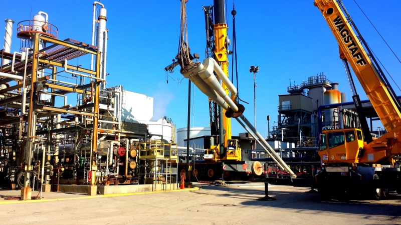 business, shipping, refinery, container, transportation, pier, sunlight, construction, truck, crane, freight transportation, sunny, machinery, yellow, blue