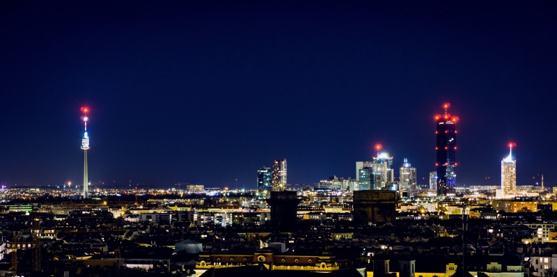 UNO  City, pollution, Panorama, 5K, Donauturm, photography, Kaisermühlen, nighttime, Nacht, city, petrochemical Plant, refinery, Vienna, industry, Flakturm