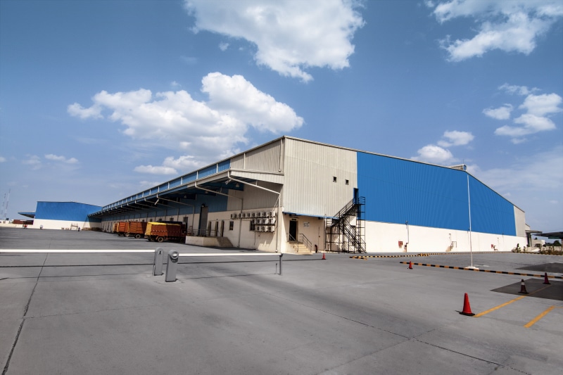 road, day, exterior, truck, build, metalwork, industry, 5K, contractor, no people, sky, motor vehicle, copy space, gray, manufacturing, air vehicle, architecture