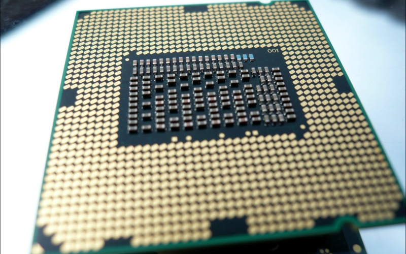 digital Display, equipment, selective focus, computer equipment, network Server, mother Board, photo, mainboard, internet, electrical Component, order