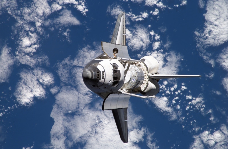 astronaut, international space station, eye, photography, planet earth, 1080P, clouds, cloud - sky, flying, space shuttle, blue, military, transportation