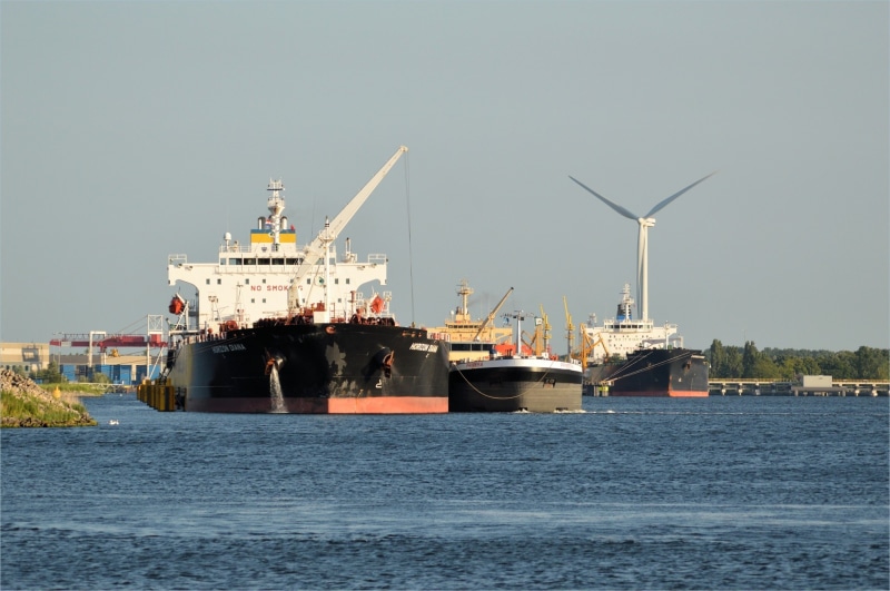 journey, nautical, load, industry, vessel, freighter, nautical vessel, waterfront, black, white, international, shipment, ship, photo, import, speed, freight transportation