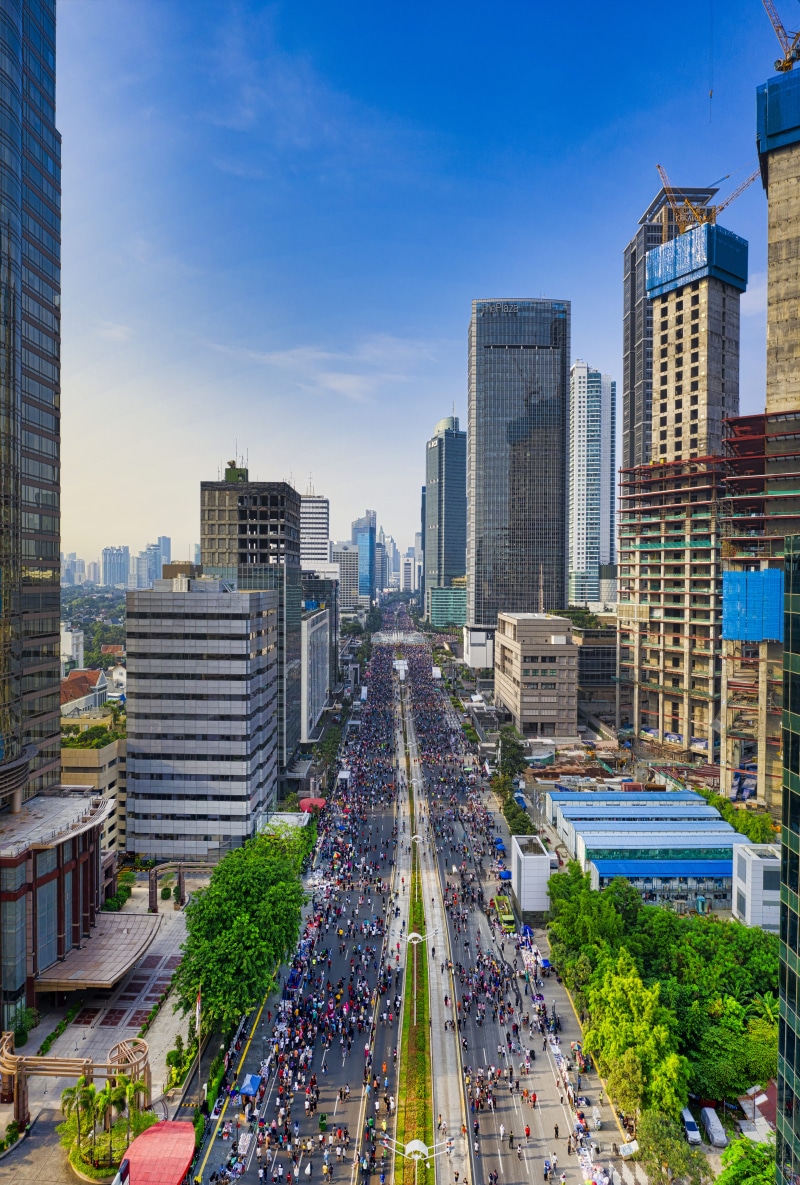 8K, nature, transportation, building, motor vehicle, urban, city street, tall - high, office building exterior, road, high angle view, mode of transportation