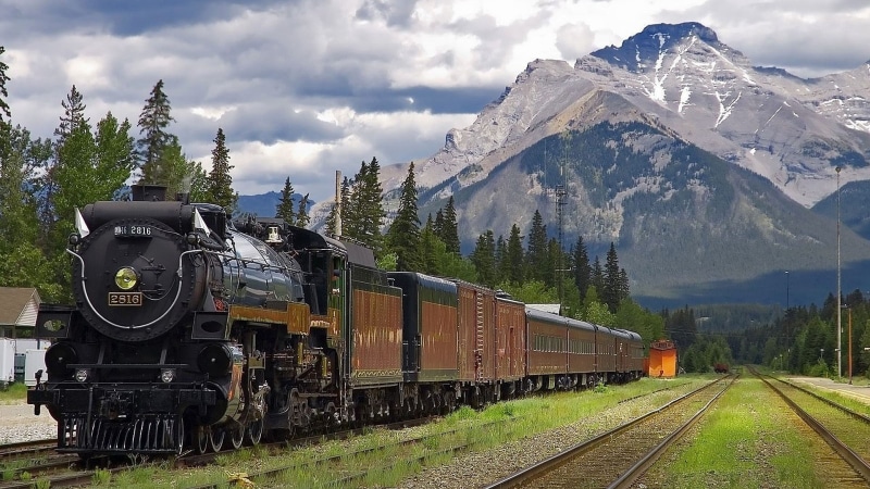 mountains, travel, 1080P, sky, beauty in nature, steam locomotive, black, mountain, train, outdoors, train - vehicle, brown, nature, no people, day, transportation