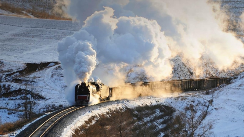 vehicle, 720P, cloud - sky, motion, pollution, train, transportation, nature, day, no people, snow, mode of transportation, outdoors, steam locomotive