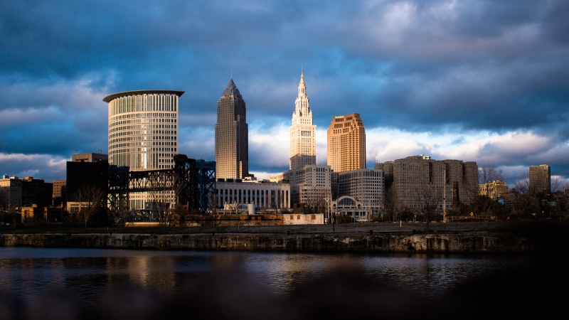 river, urban, nature, city life, building, body, architecture, urban skyline, office building, near, 5K, building exterior, tower, high, cleveland ohio