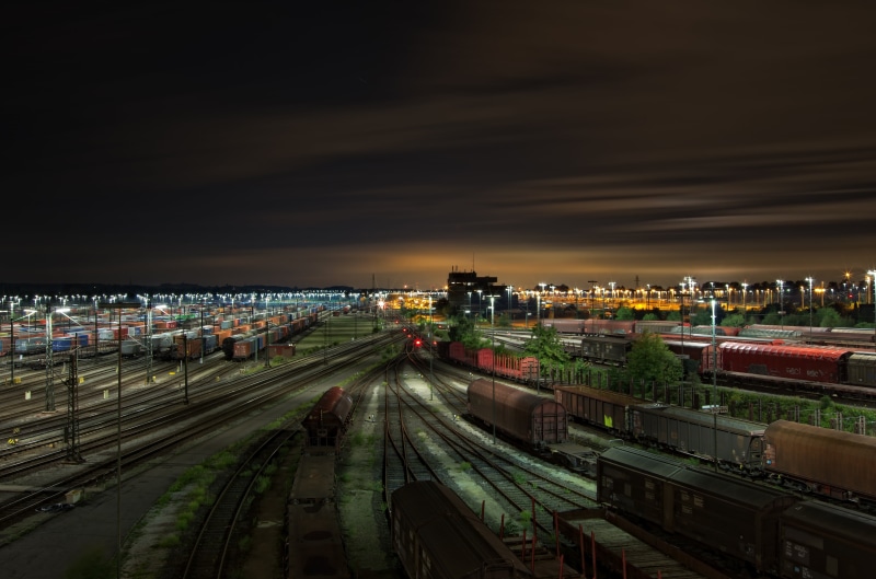 gleise, city, track bed, track, station, sunset, mode of transportation, architecture, wagon, transportation, railway station, sky, railroad station, nature