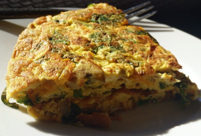 green, recipe, sweet, omelette, food, indulgence, meal, egg, plate, cooked, cooking, dinner, baked, no people, temptation, healthy, high angle view, omelet