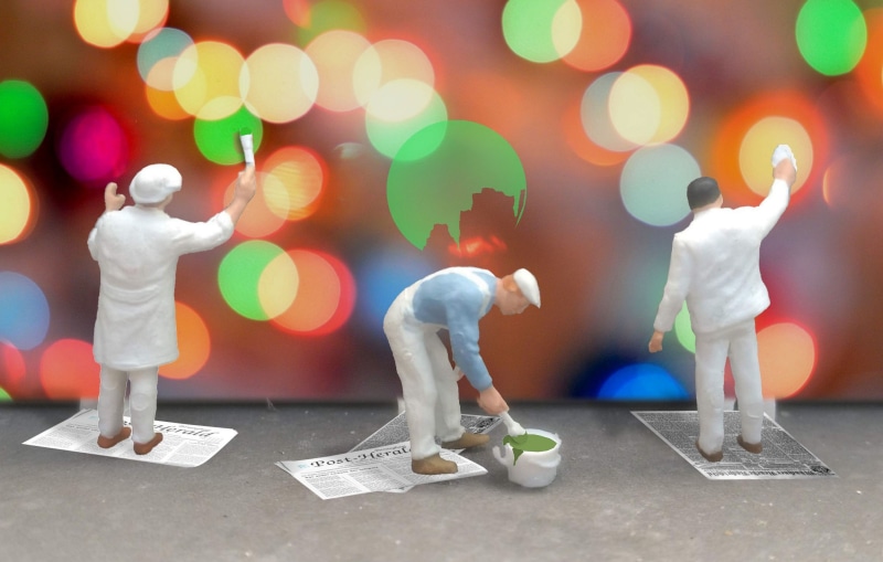 representation, humorous, protective clothing, creativity, offspring, miniature figure, adult, city, graffiti, illuminated, childhood, painter, lackierer