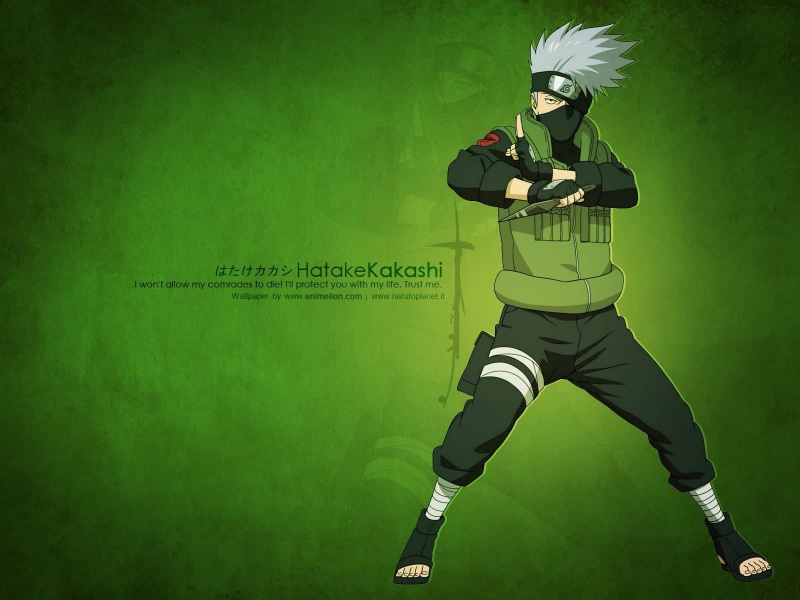 white, sports helmet, s, activity, striped, one person, sports uniform, green color, kunai, athlete, copy space, headwear, standing, sport, sports equipment